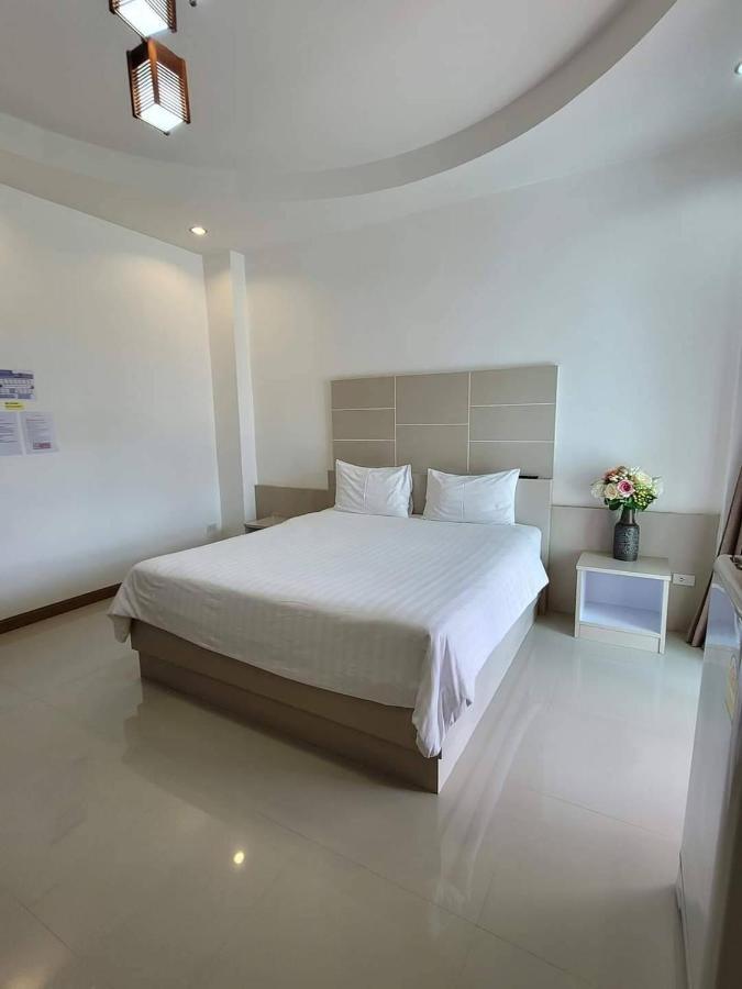 מהה סרקם Ketsara Hotel מראה חיצוני תמונה