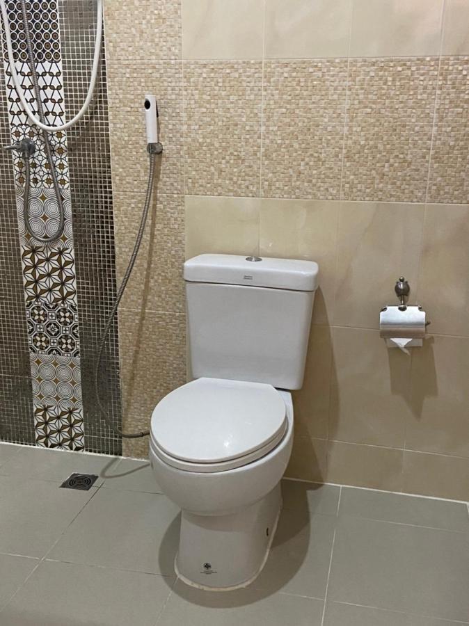 מהה סרקם Ketsara Hotel מראה חיצוני תמונה