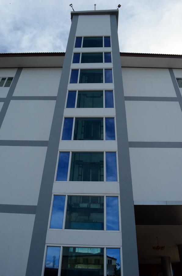 מהה סרקם Ketsara Hotel מראה חיצוני תמונה